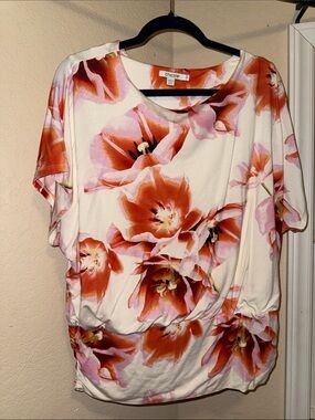Chico's Cream Short Sleeve Top with Orange Floral Print